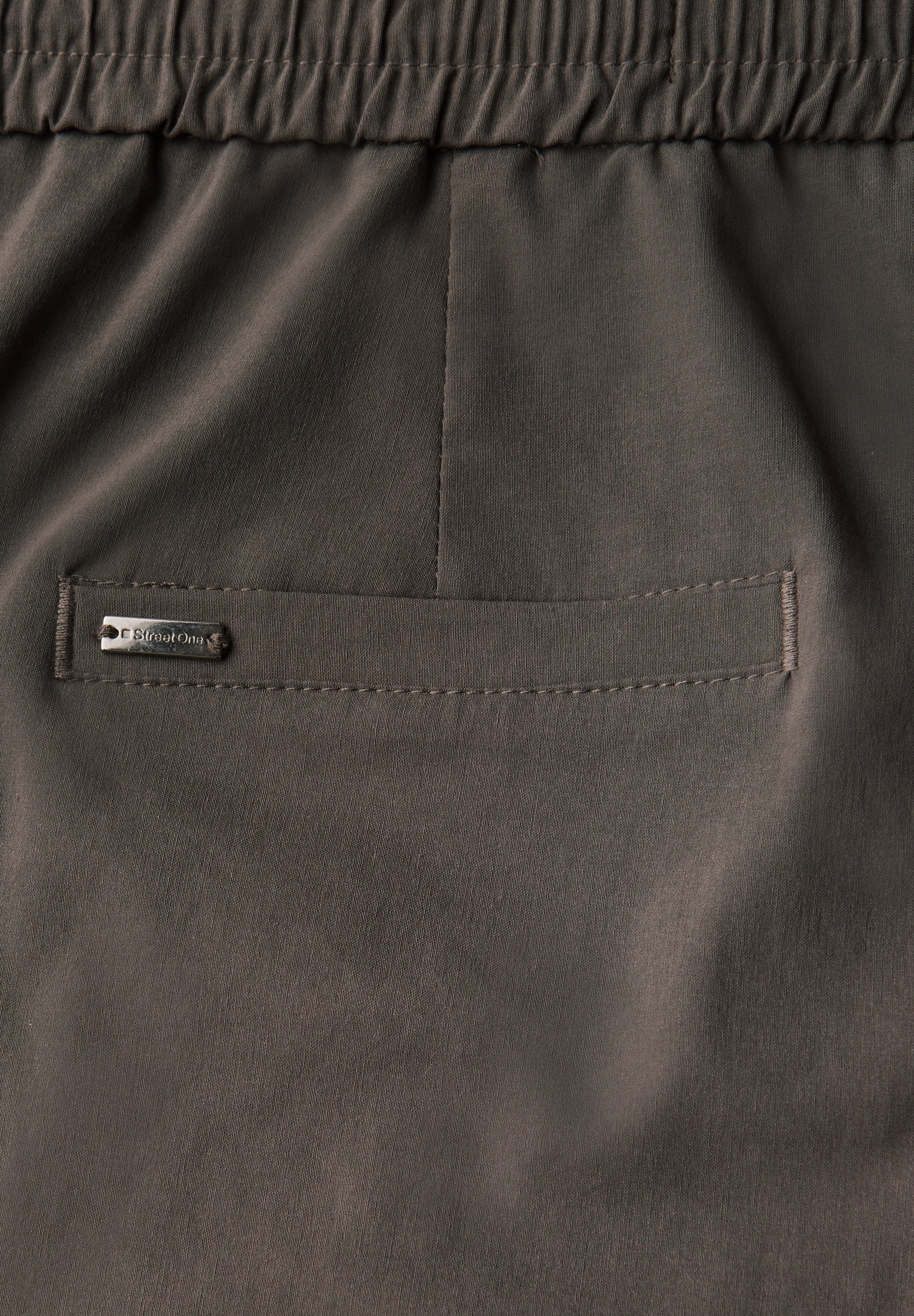 Casual Fit Hose mit Turn-Up