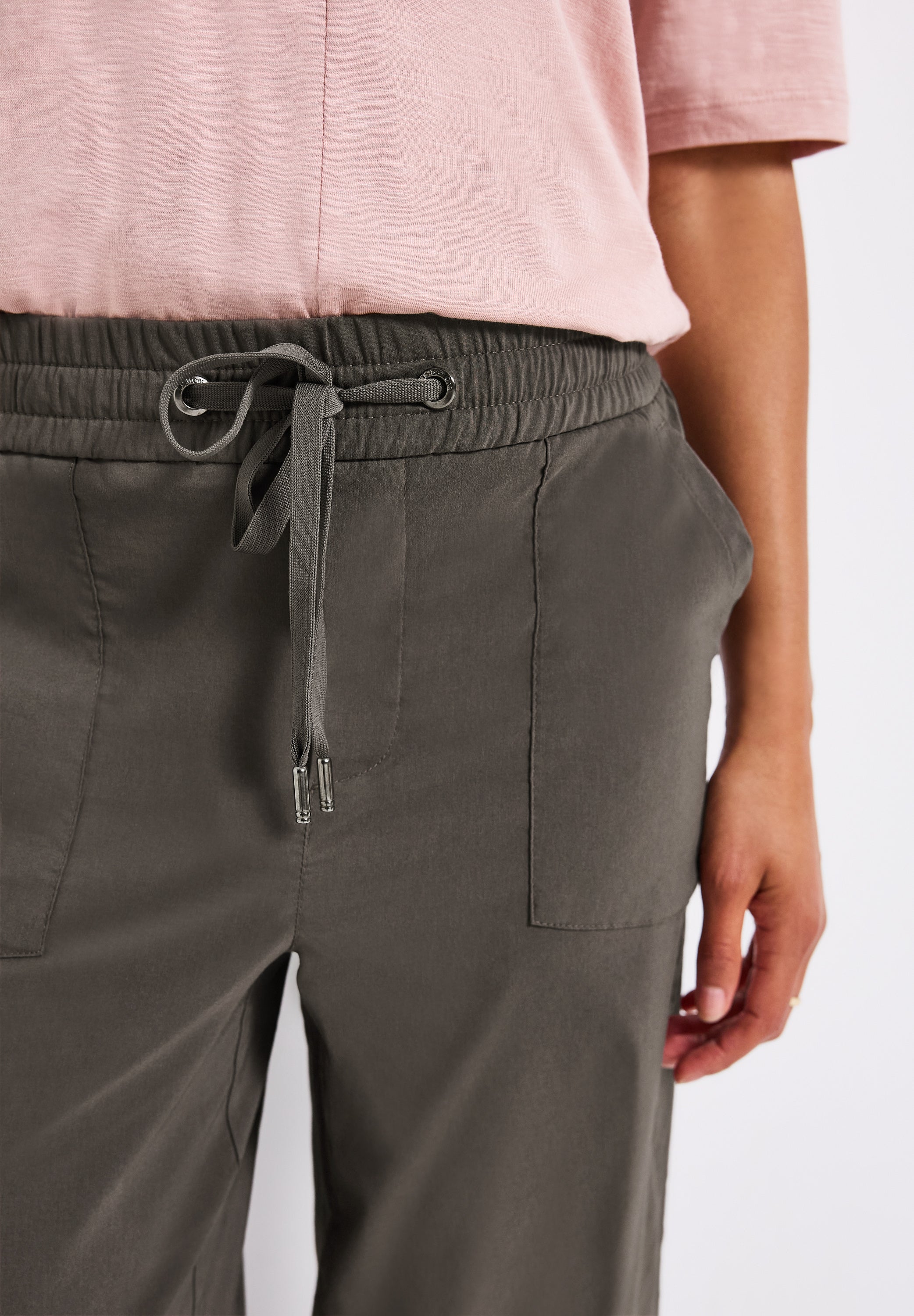 Casual Fit Hose mit Turn-Up