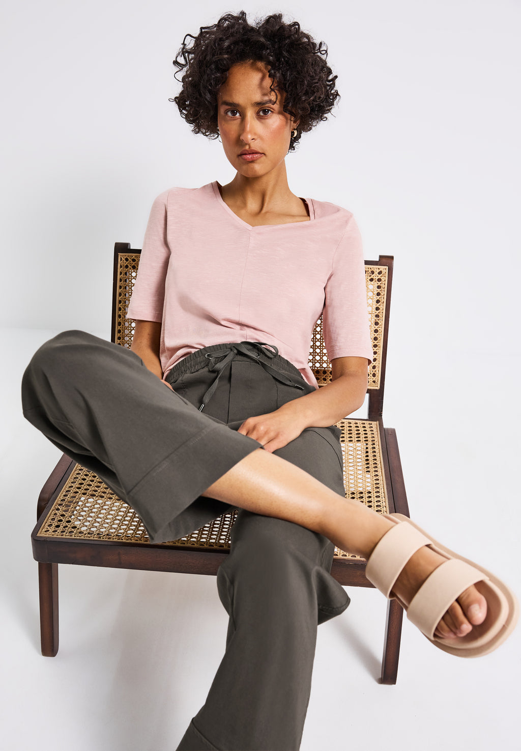 Casual Fit Hose mit Turn-Up