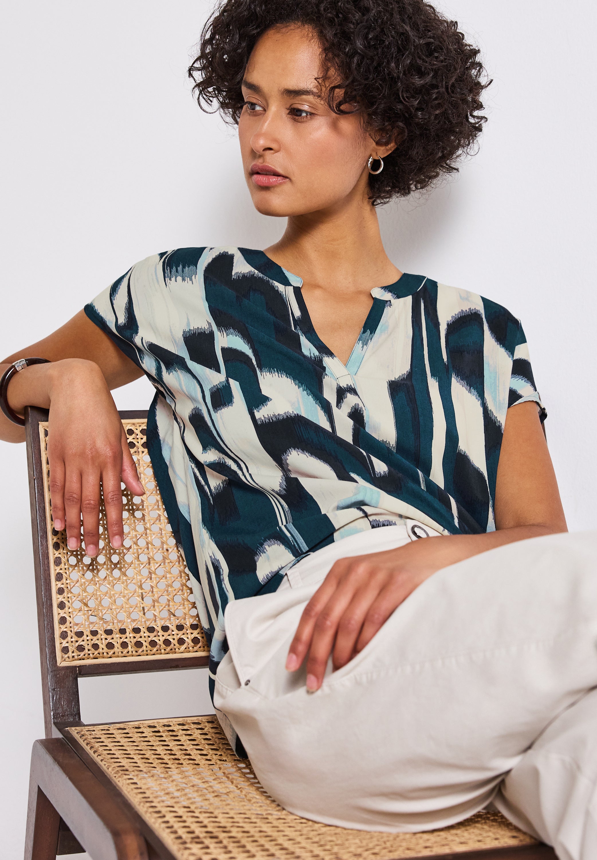 Gemustertes Blusenshirt