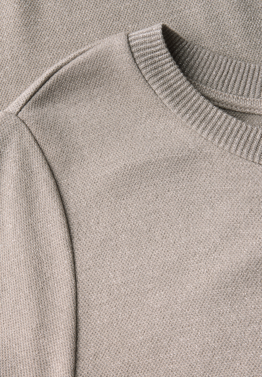 Glitzerndes T-Shirt Kleid