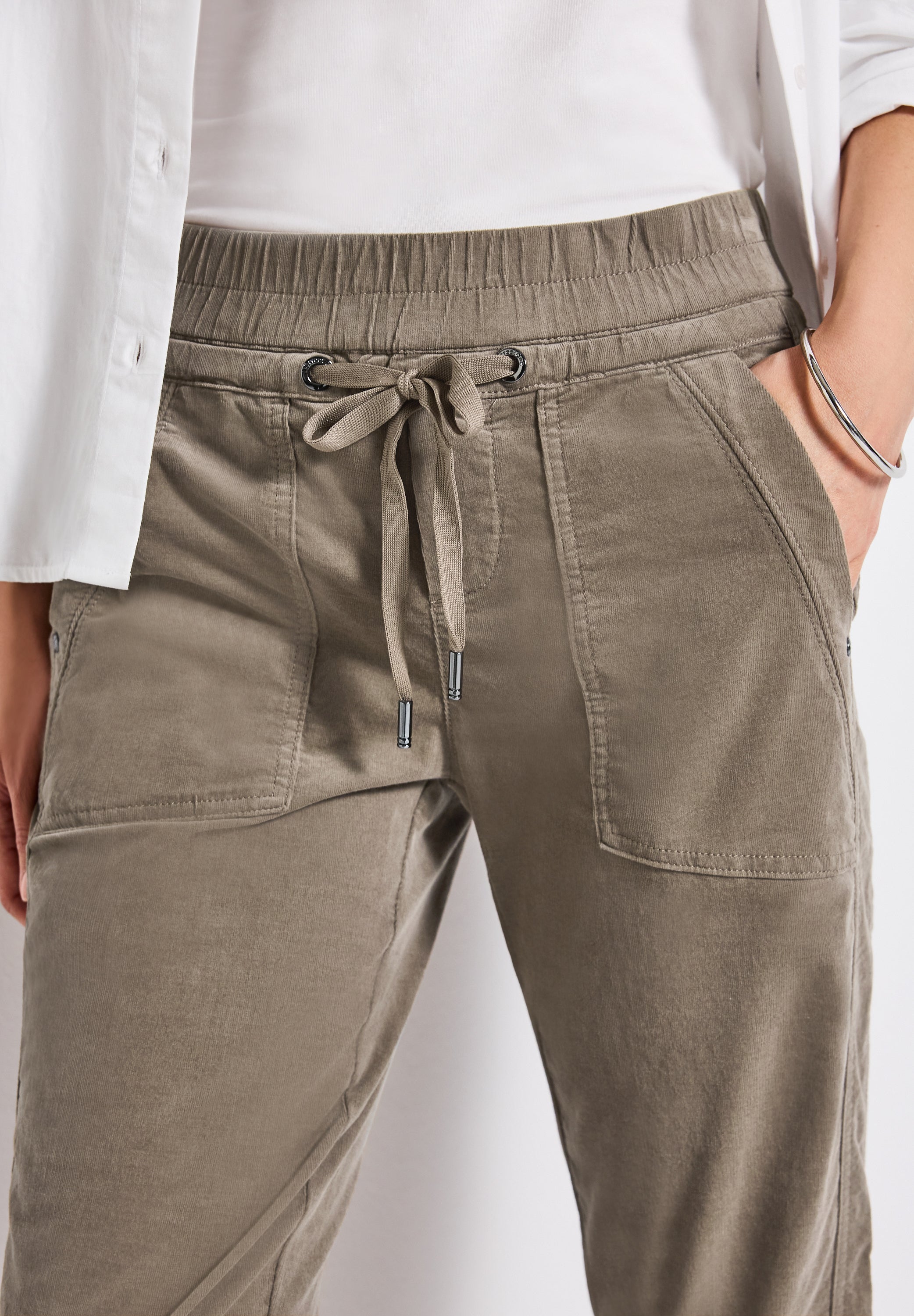 Loose Fit Cordhose