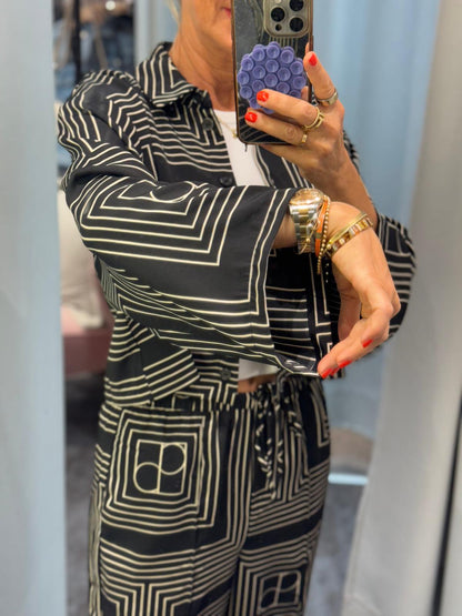 Bluse | Geo Chic
