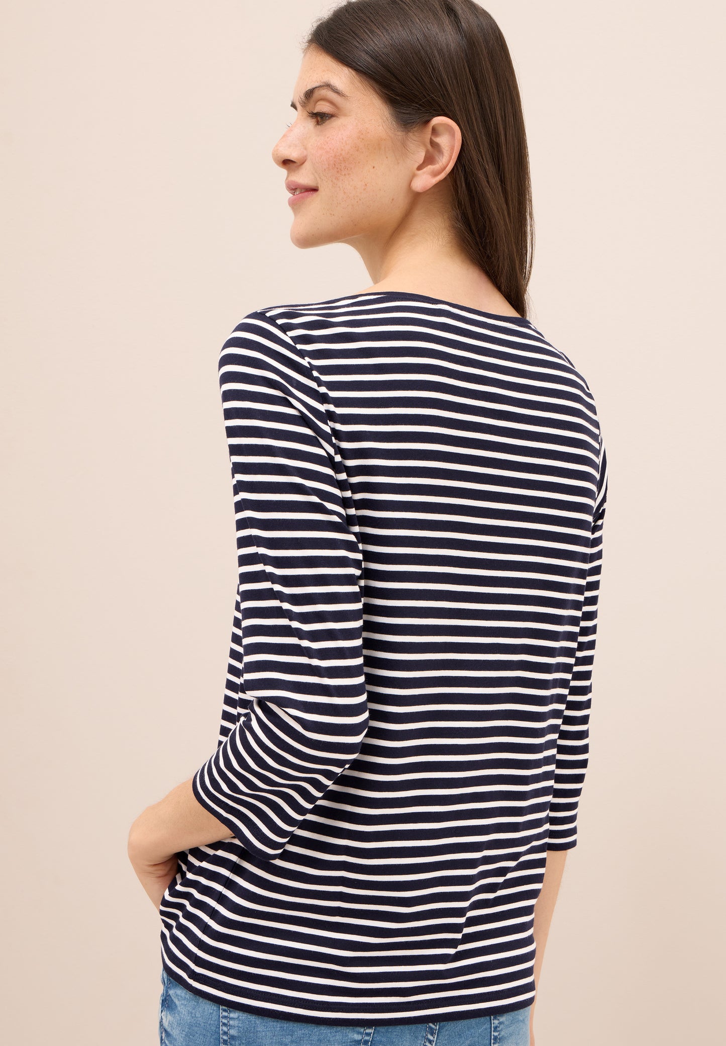 Gestreiftes Shirt