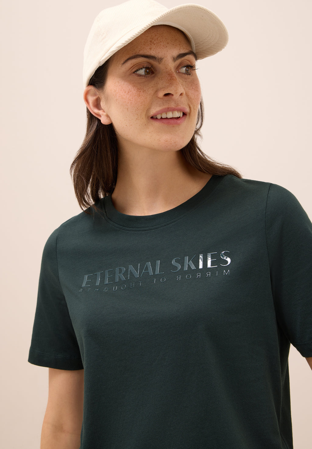 T-Shirt mit Wording Artwork