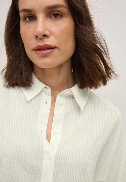 Bluse mit Streifenstruktur