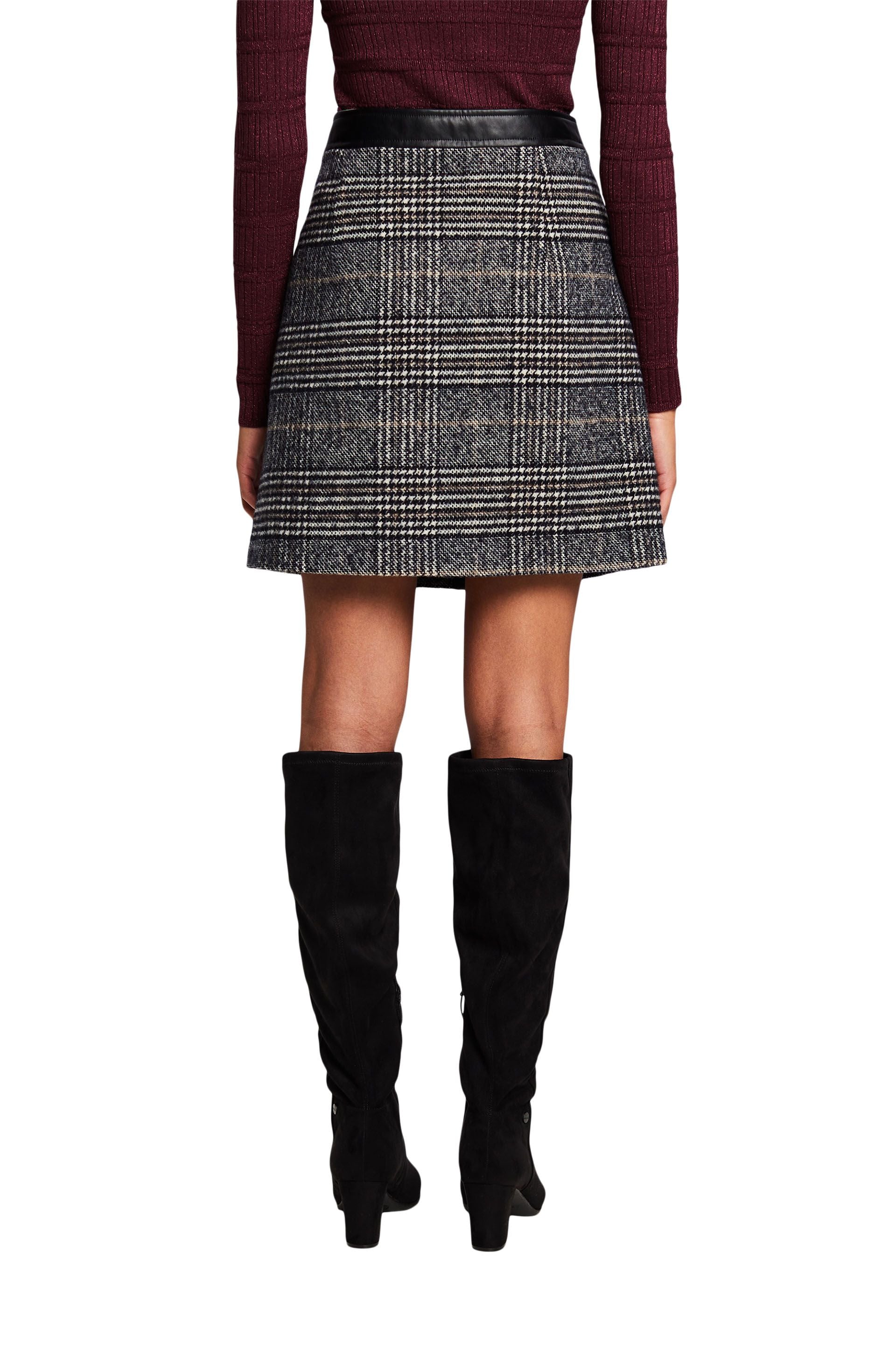 Women Skirts woven mini