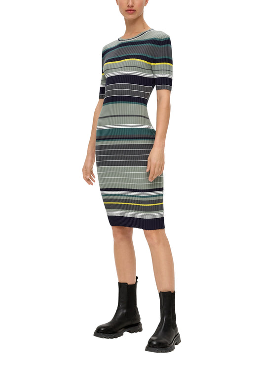 Kleid