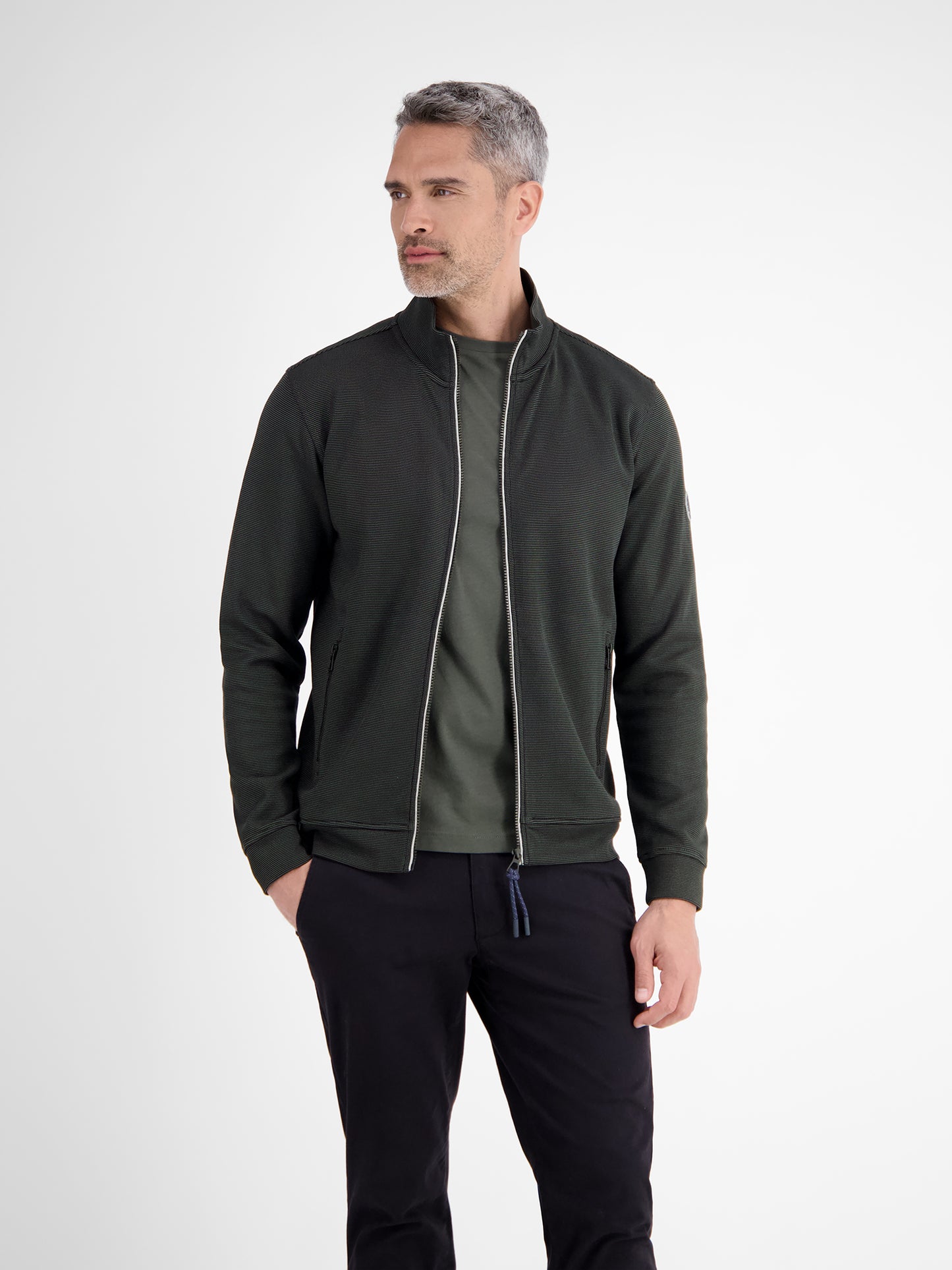 JACKE FULLZIP