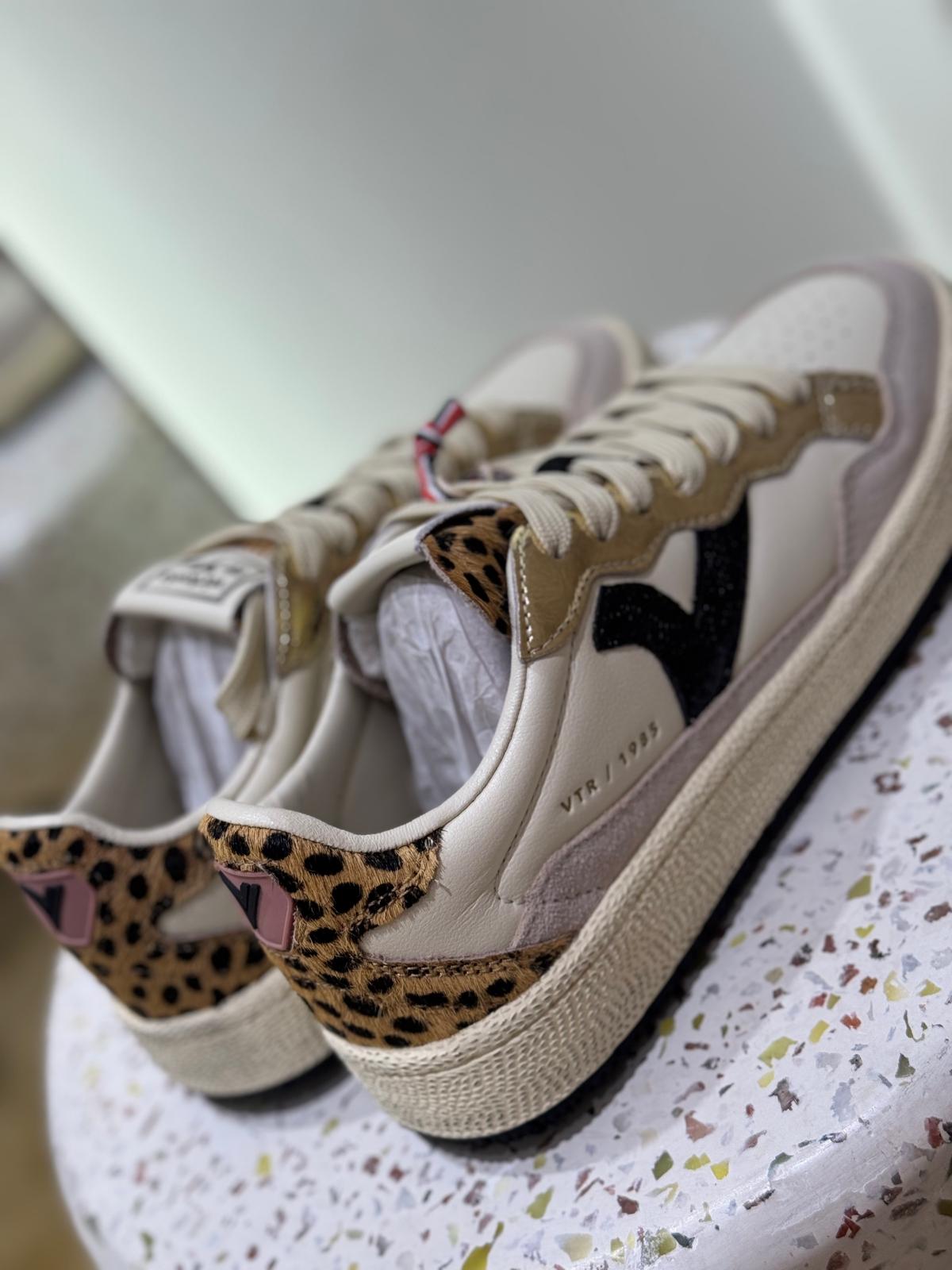 Schuhe - Victoria