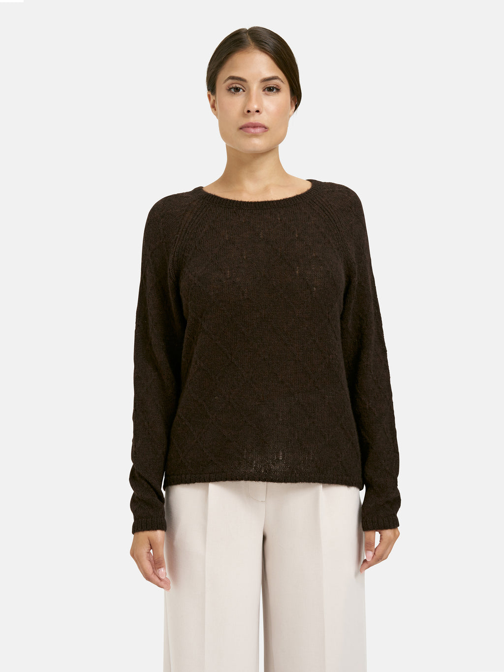 roundneck raglan pullover