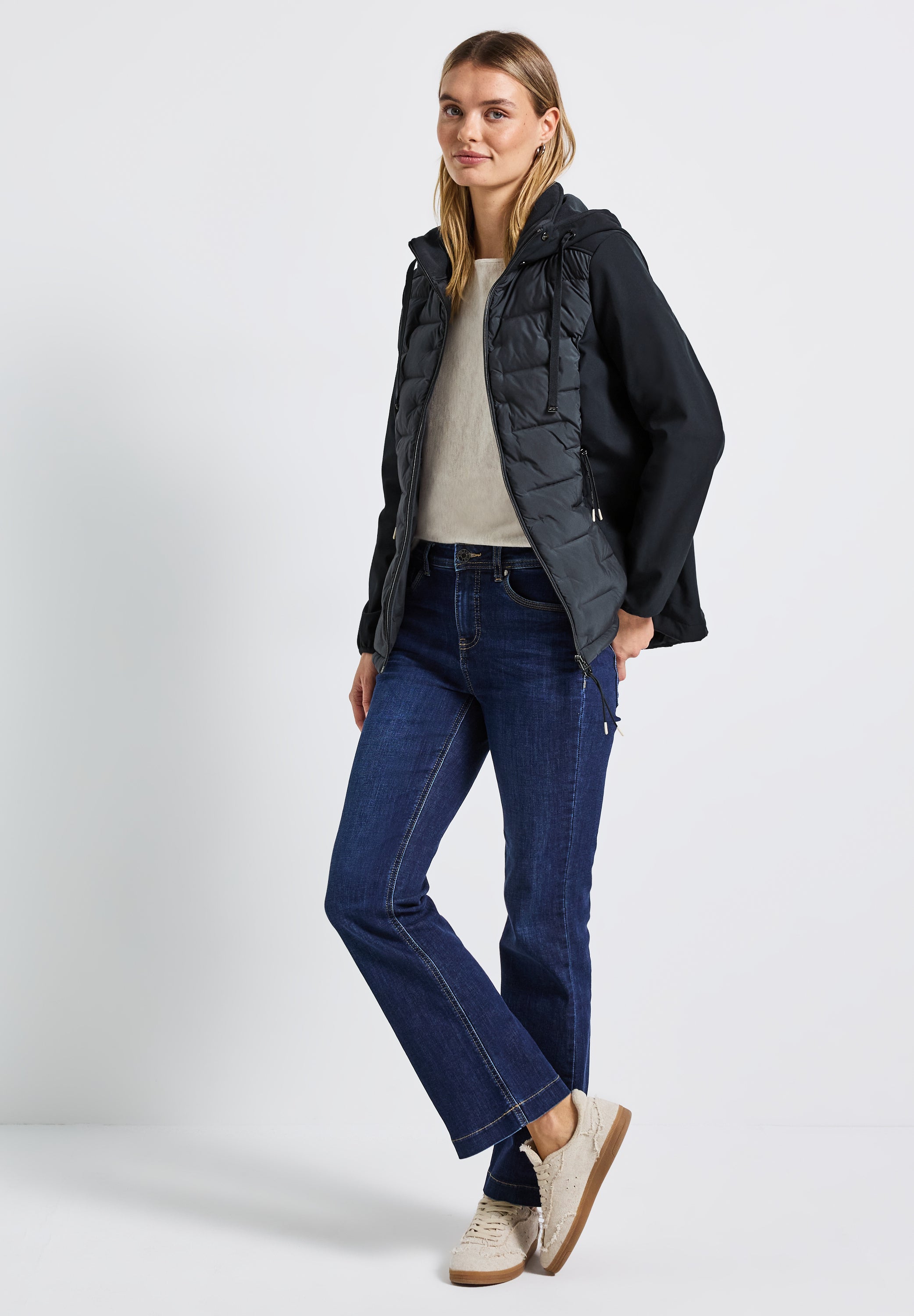 Strukturmix Softshelljacke