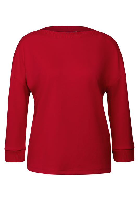 Shirt mit U-Boot-Ausschnitt