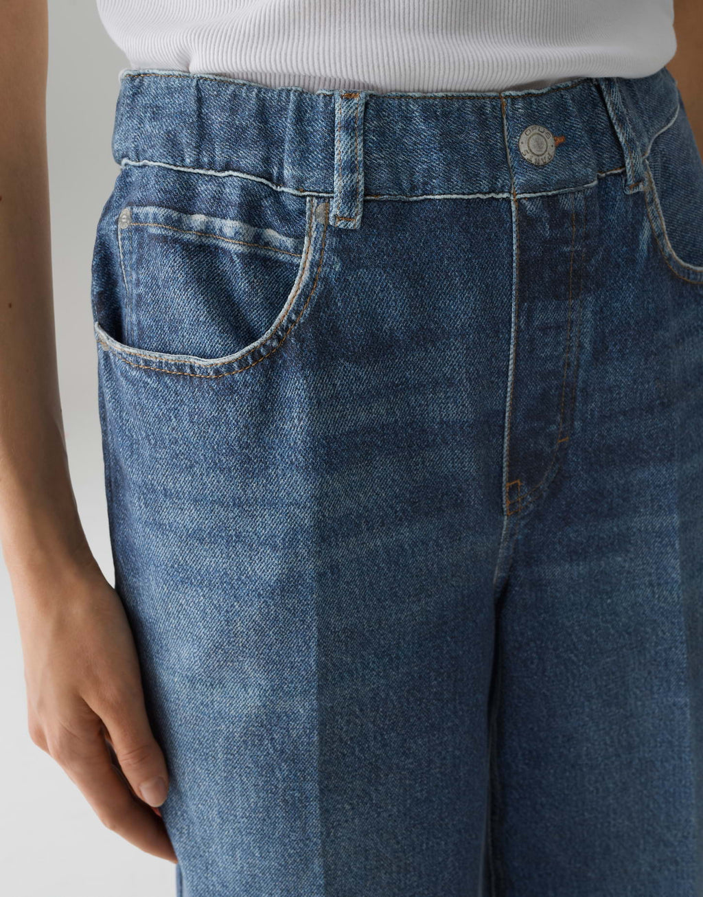 Hose | Mucia cruise