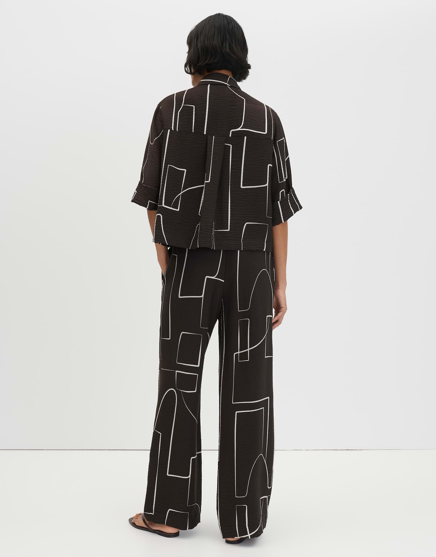 Hose | Cevil graphic