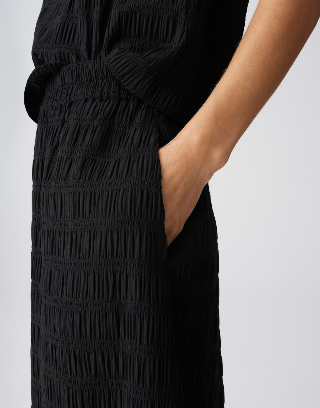 Rock | Ronella structured