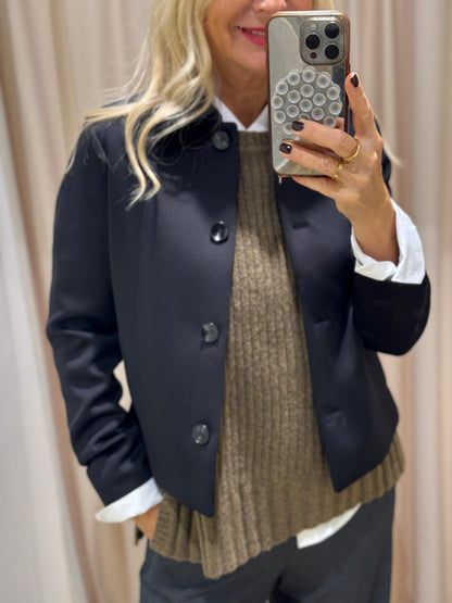 Indoor-Jacke