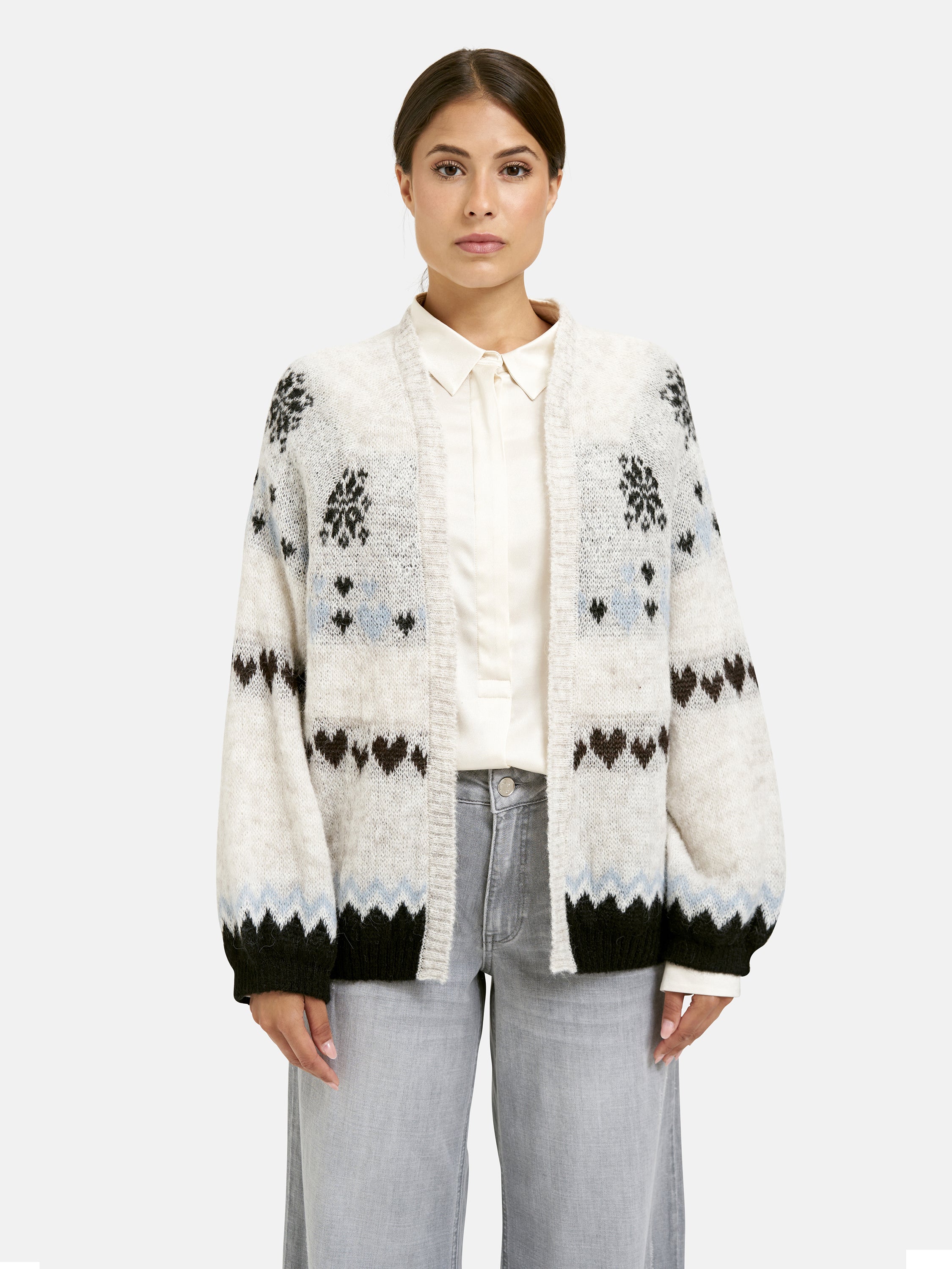 open cardigan w/ intarsia 1/1 raglan sleeve