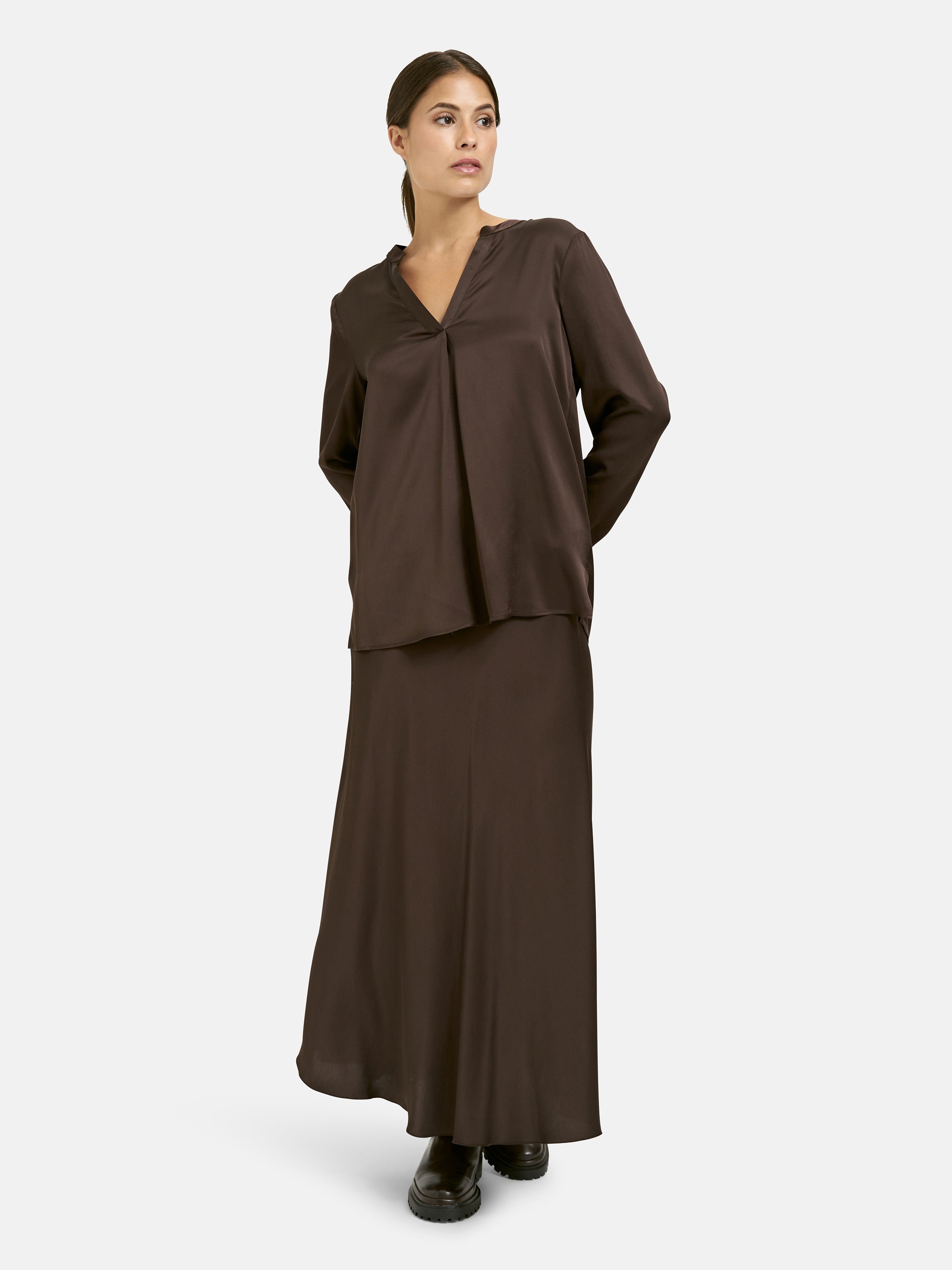 V-neck blouse 1/1 sleeve