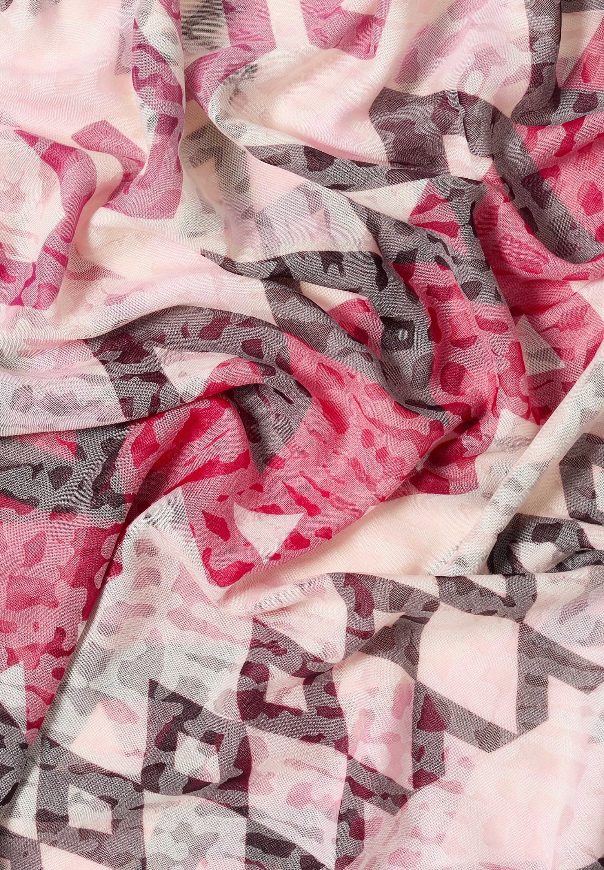 Tuch mit Ausbrennermuster