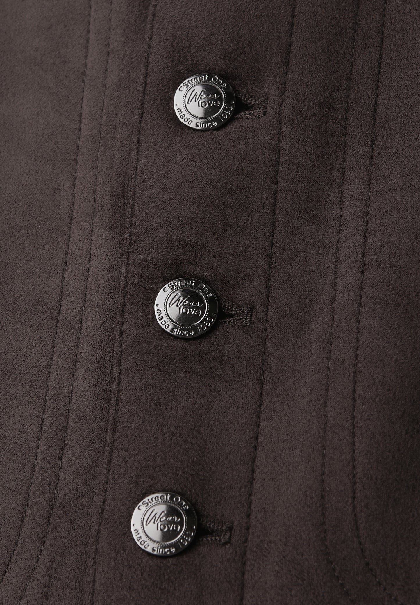 Veloursrock mit Knöpfen