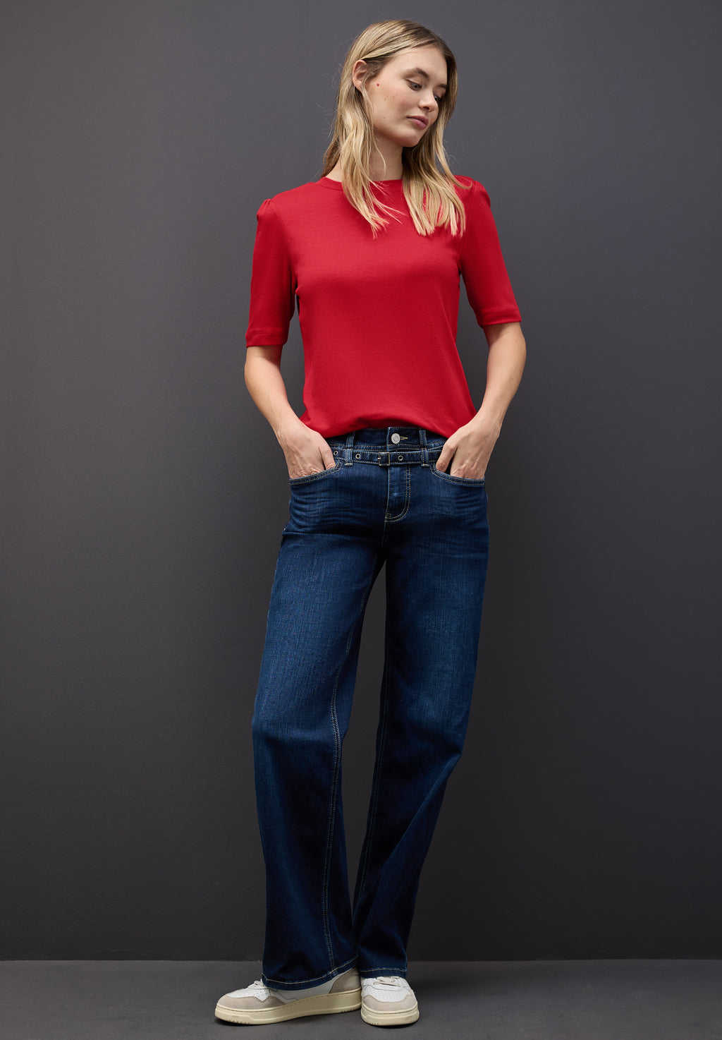 Basic T-Shirt mit Raffung