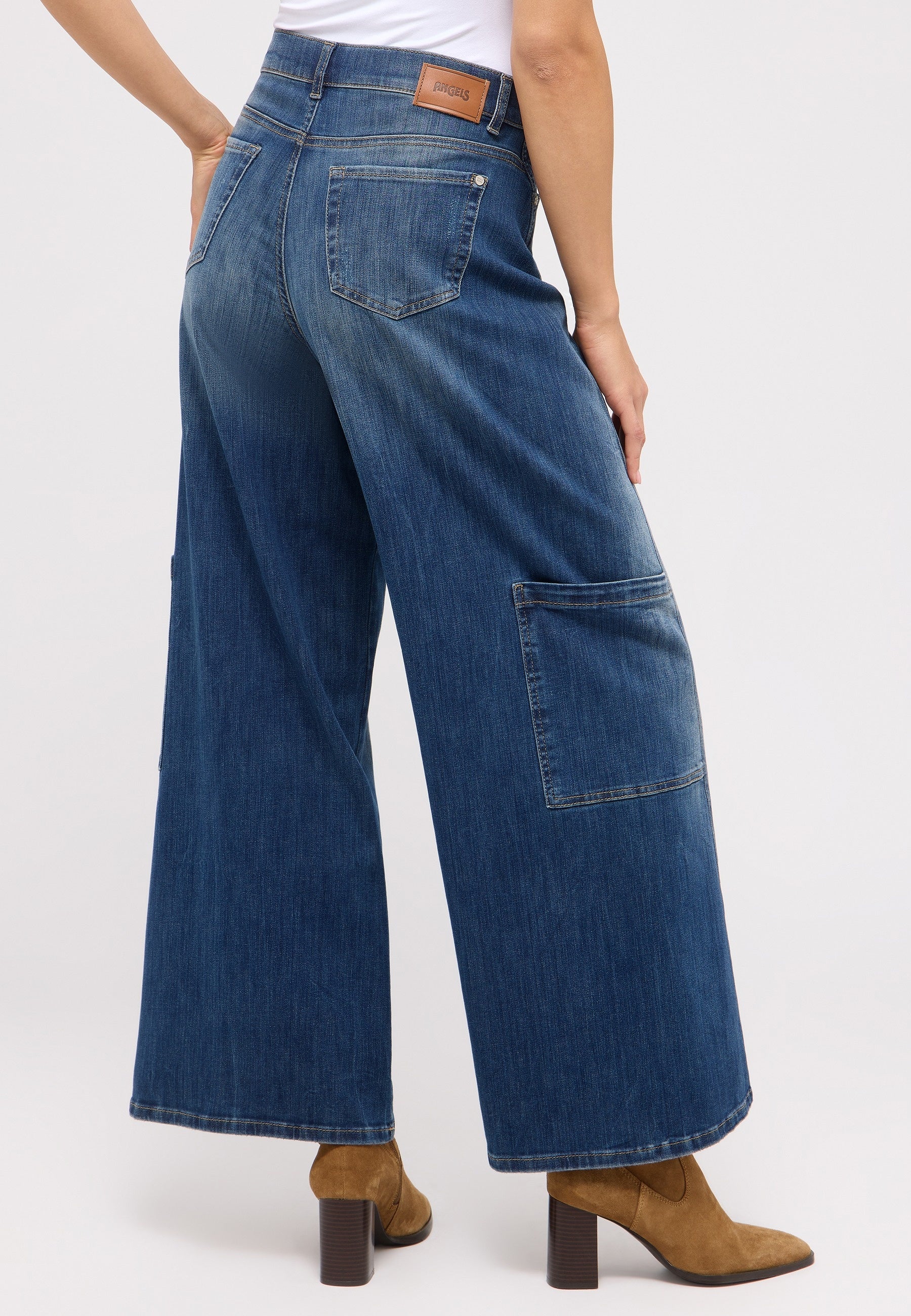 3502388-33288 LIVA SEAM CARGO