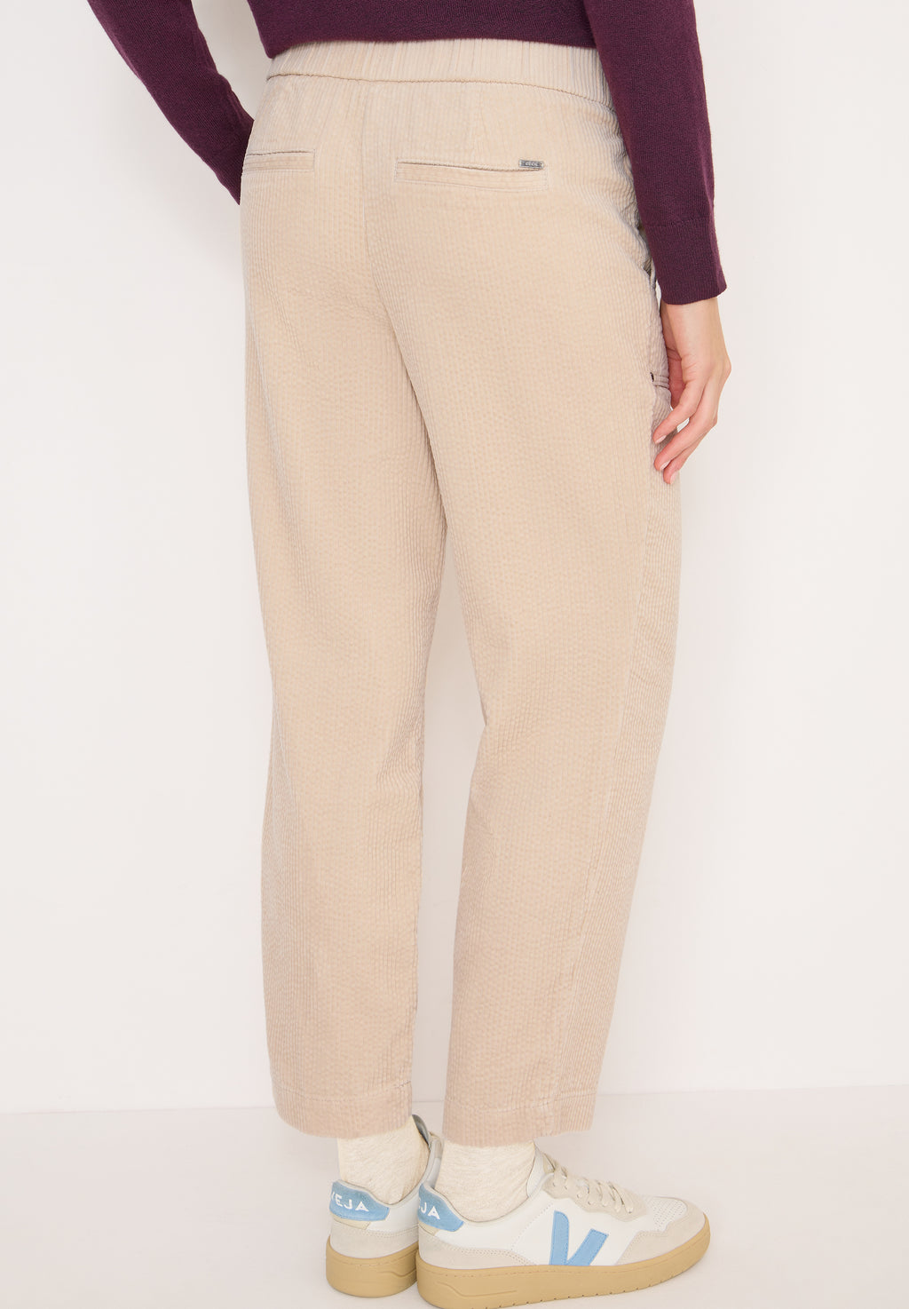 Sportive Loose Fit Cordhose