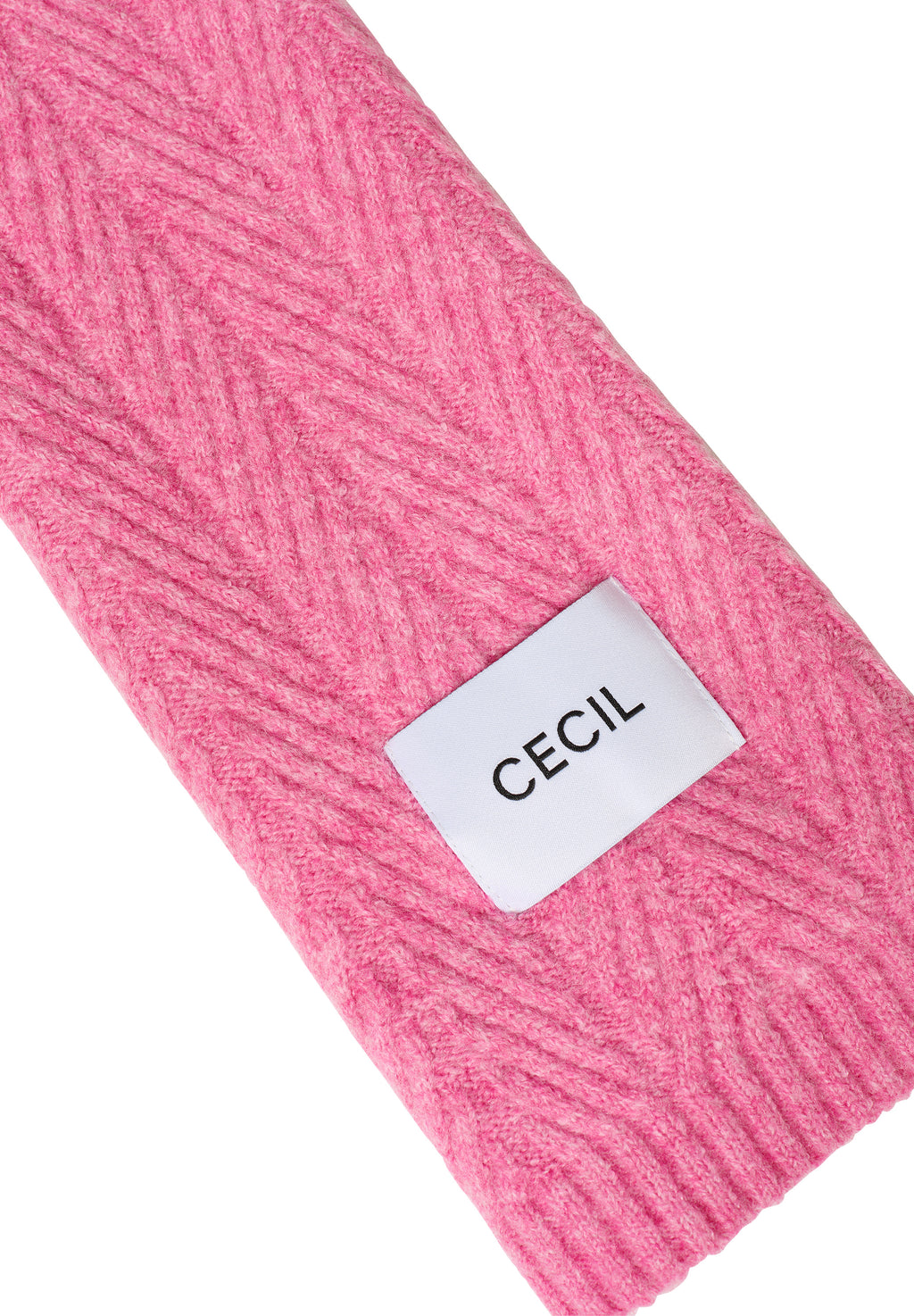 Strickschal mit Struktur