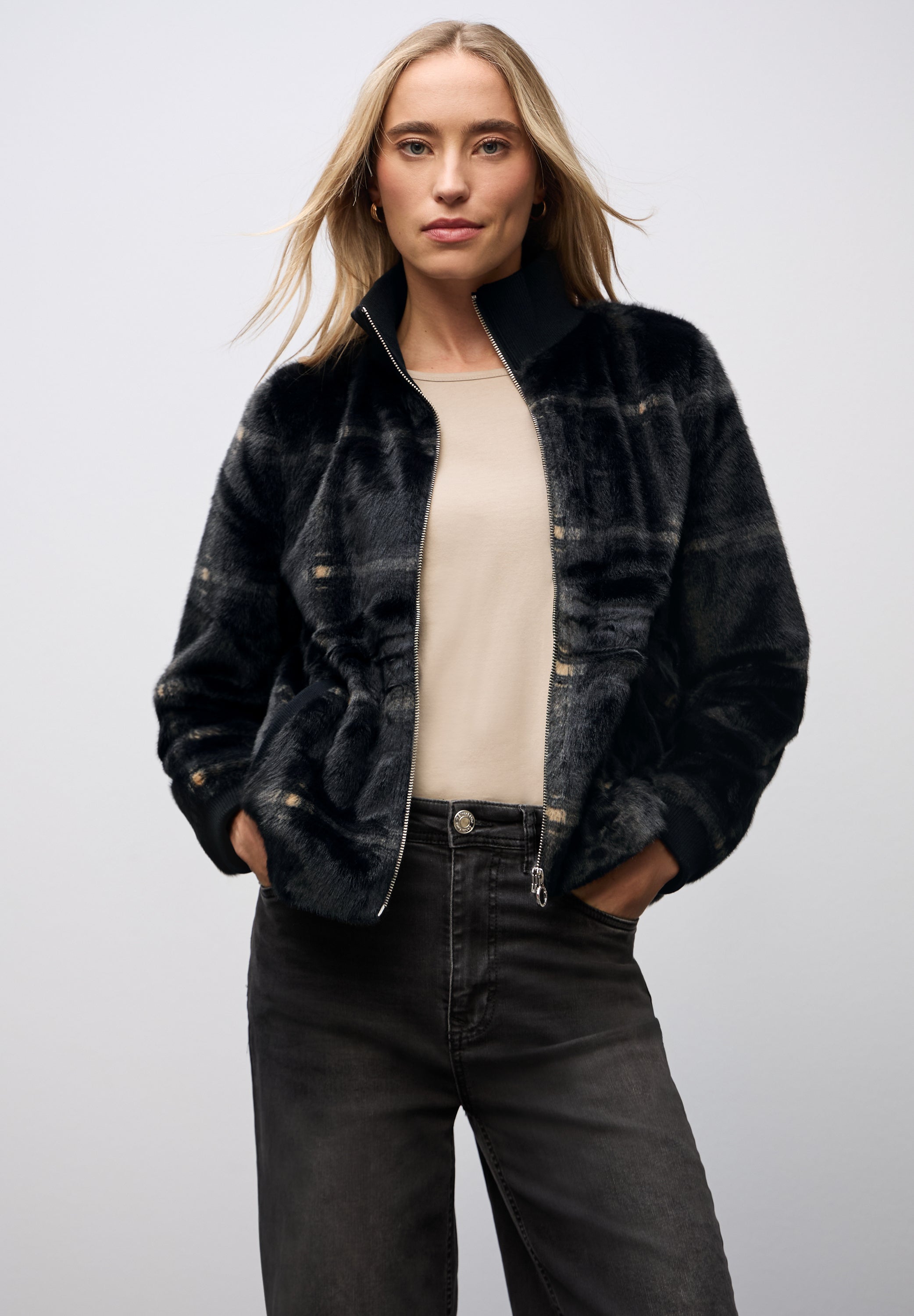 Karierte Fake Fur Jacke