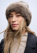 Beanie mit Fake Fur