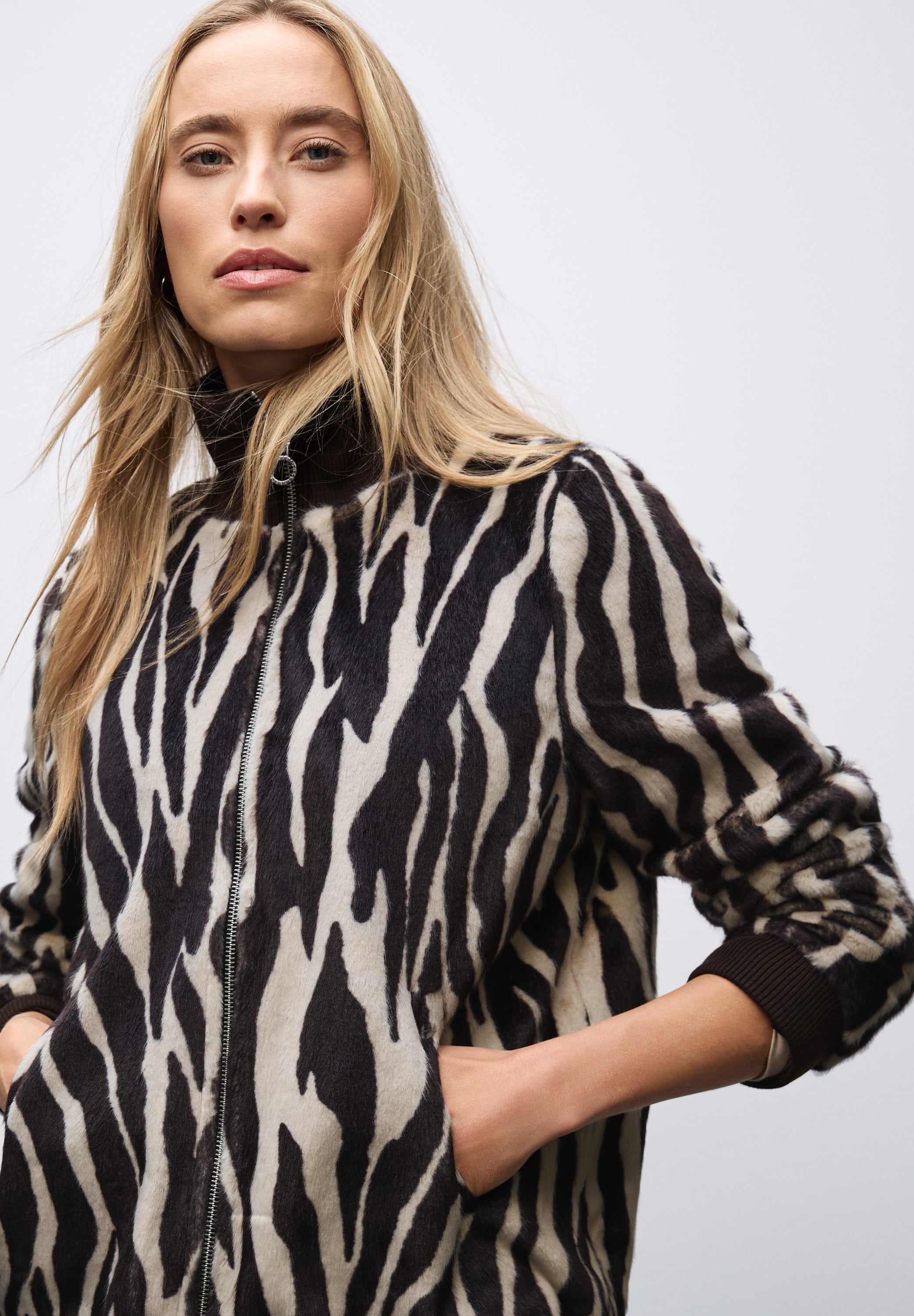 Fake Fur Zebra Blouson