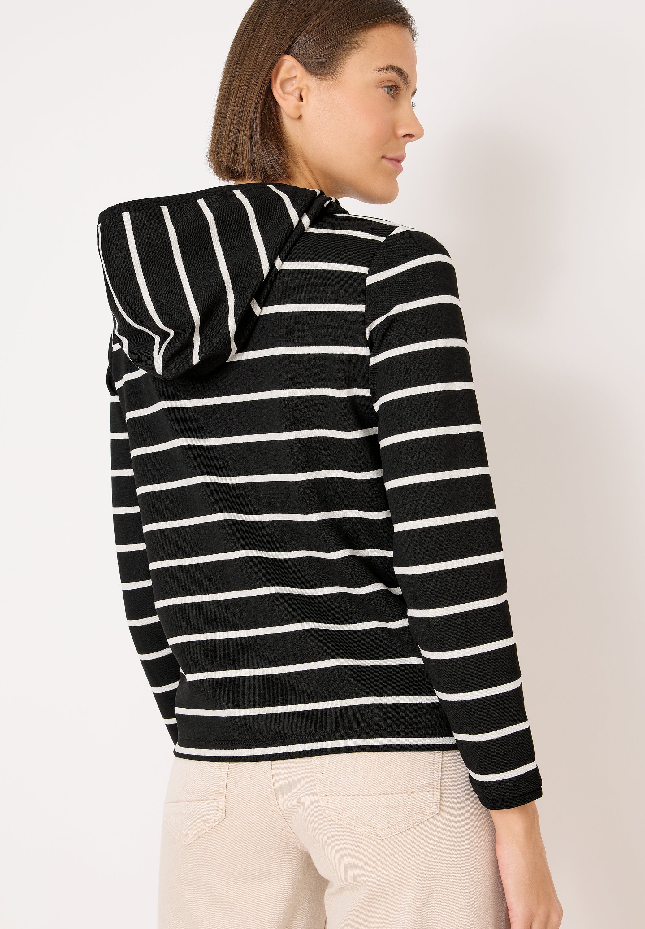 Gestreiftes Kapuzenshirt
