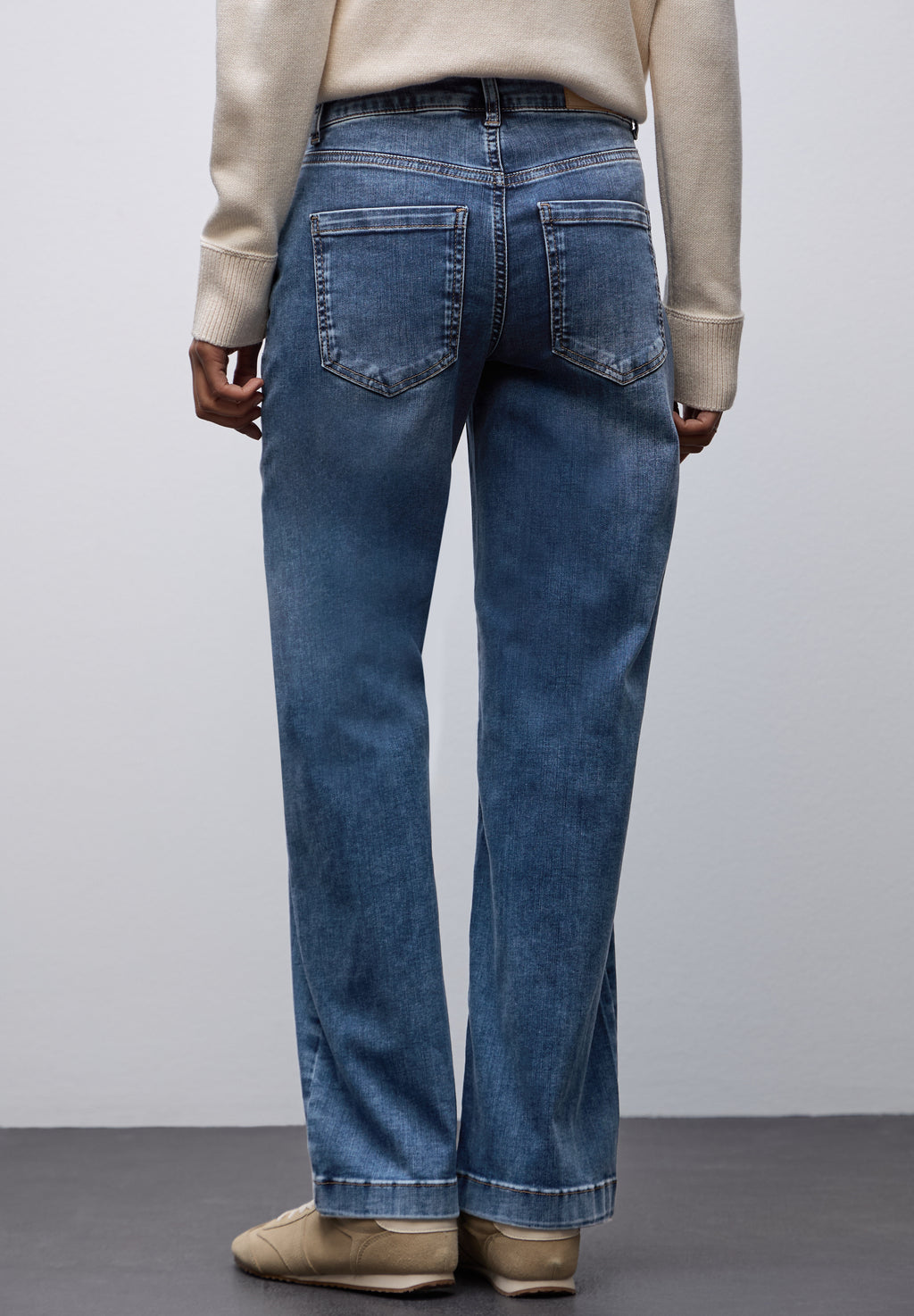 Wide Leg Jeans