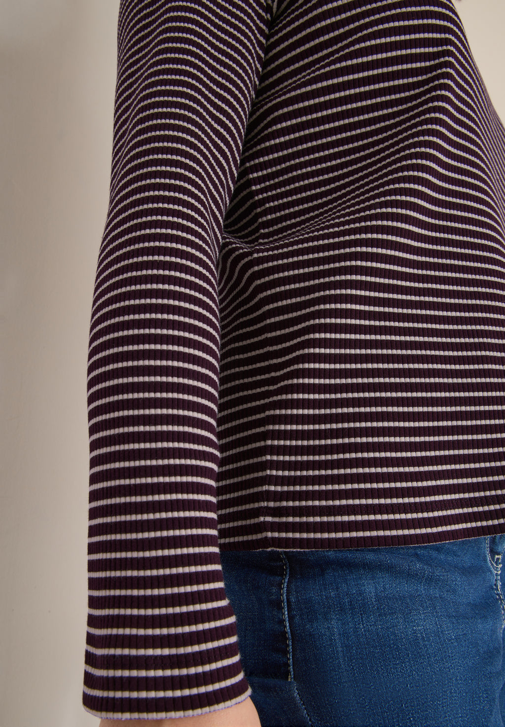 Gestreiftes Langarmshirt