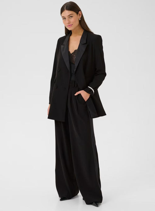 CUbelle Blazer