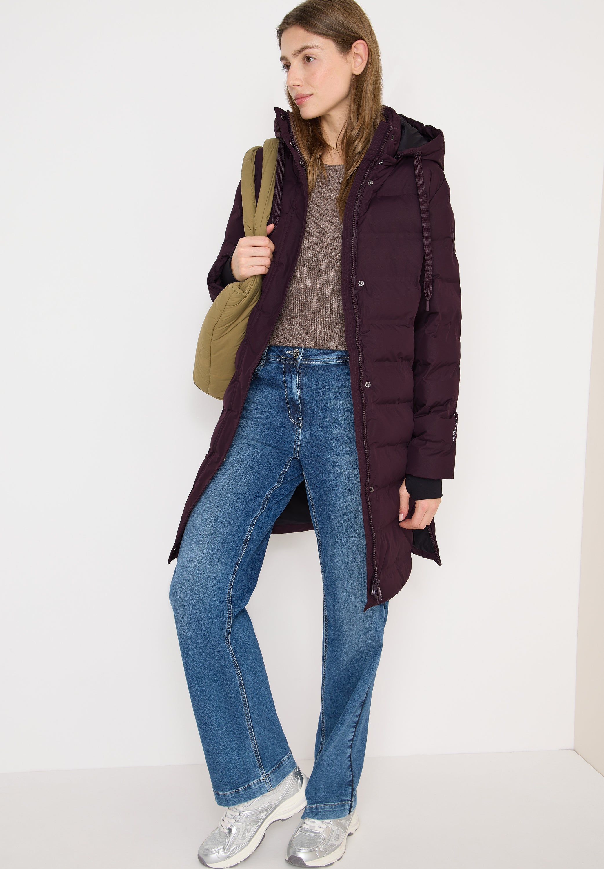 Mantel mit verklebten Nähten