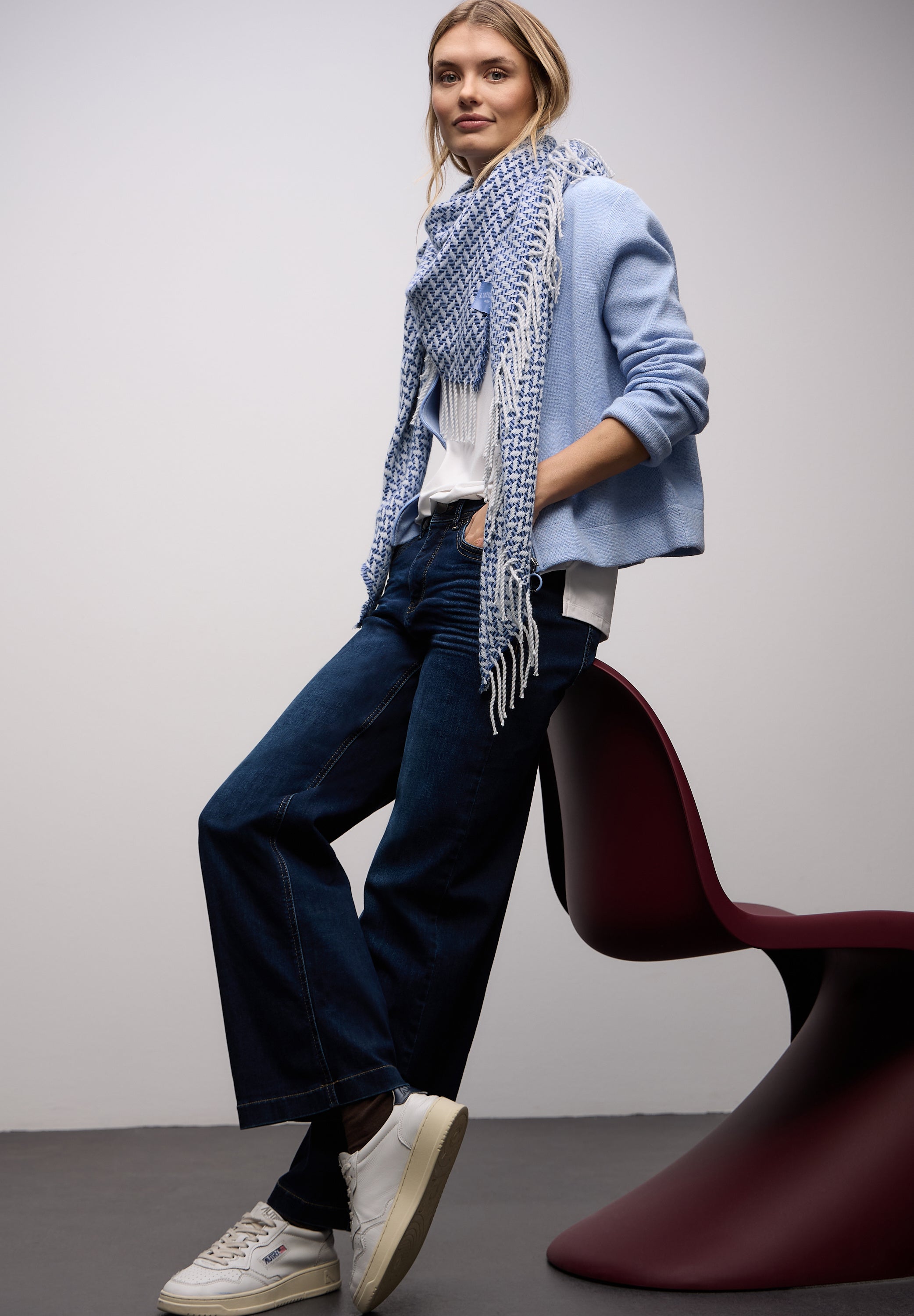 Gemustertes Dreieckstuch