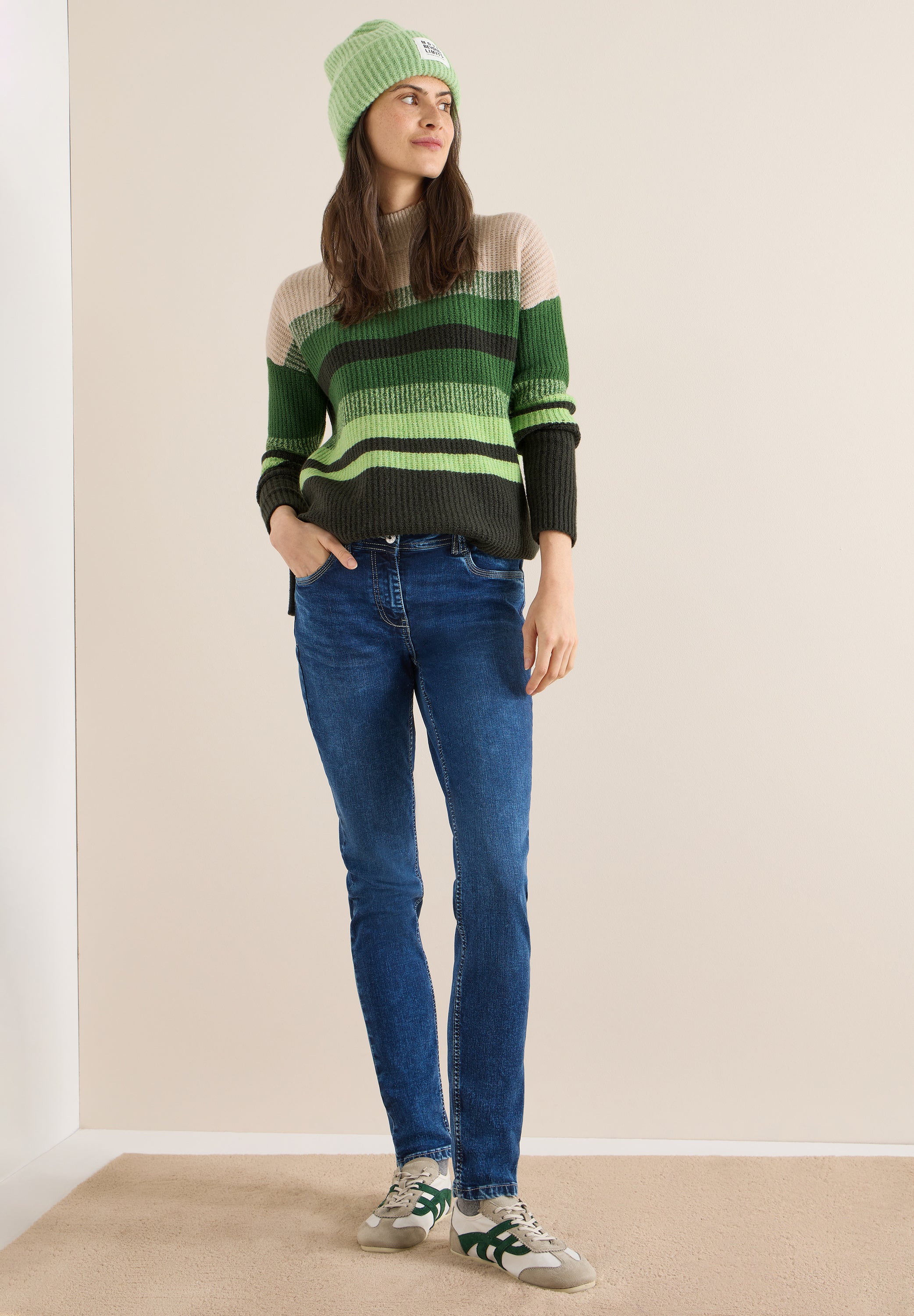 Gestreifter Mouliné Pullover