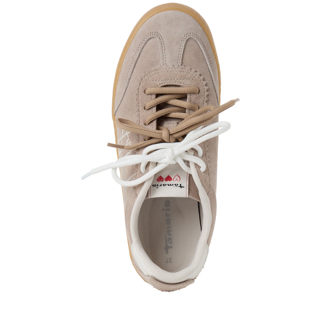 Sneaker