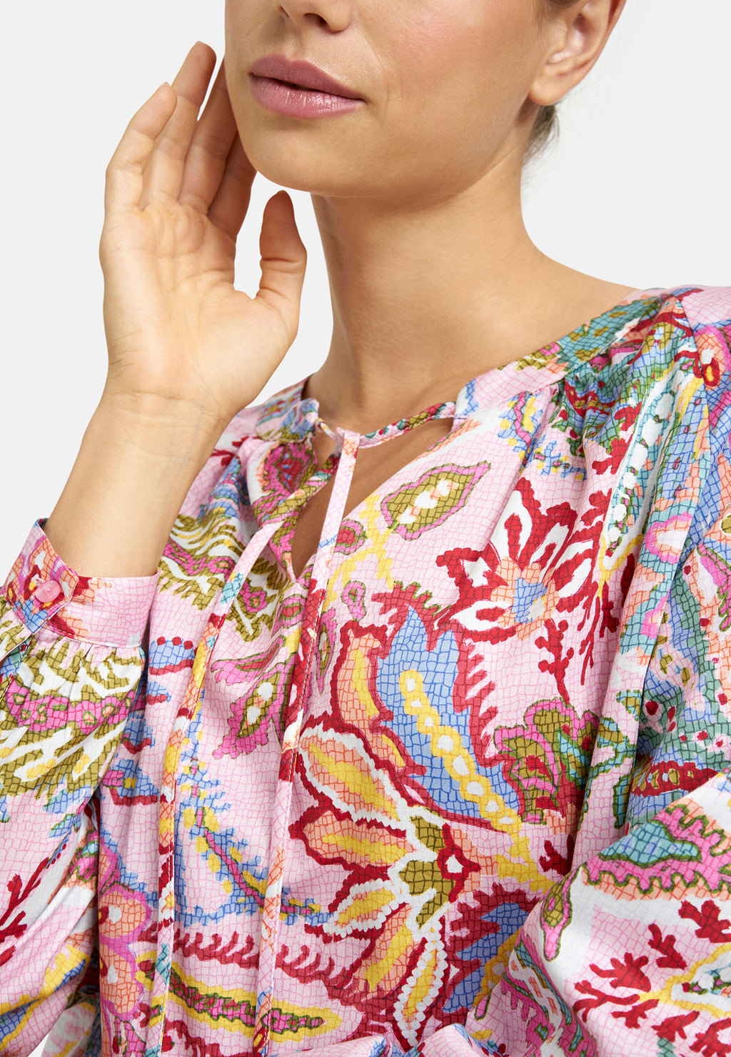 raglan sleeve blouse, neckpanel w/ slit