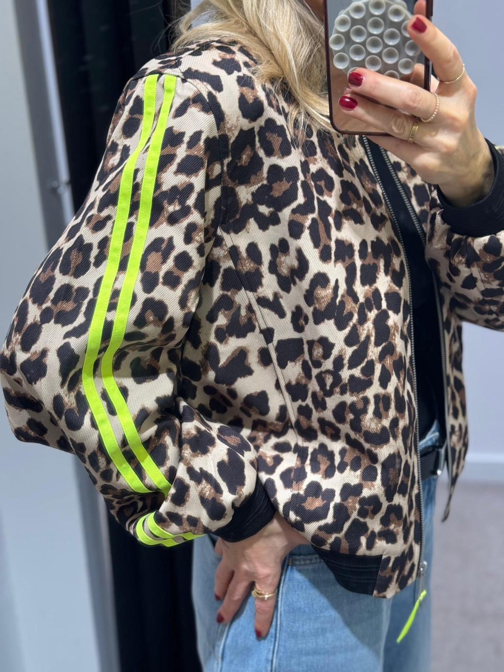 Jacke | Leo Neon