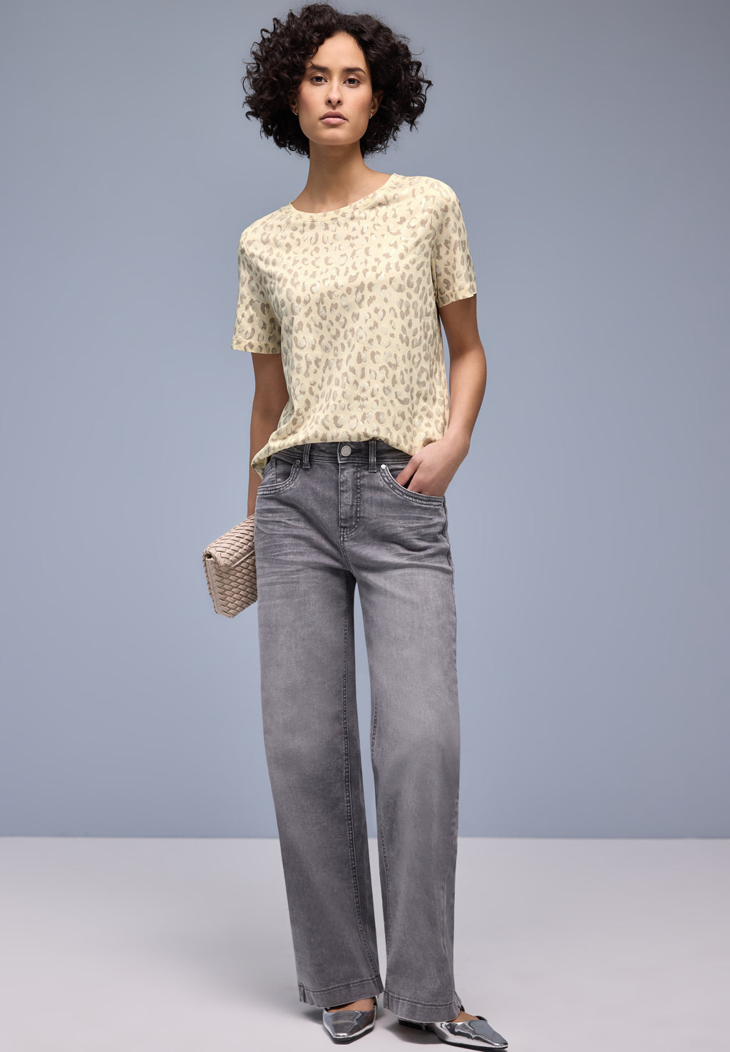 Leo-Shirt mit Foliendetails