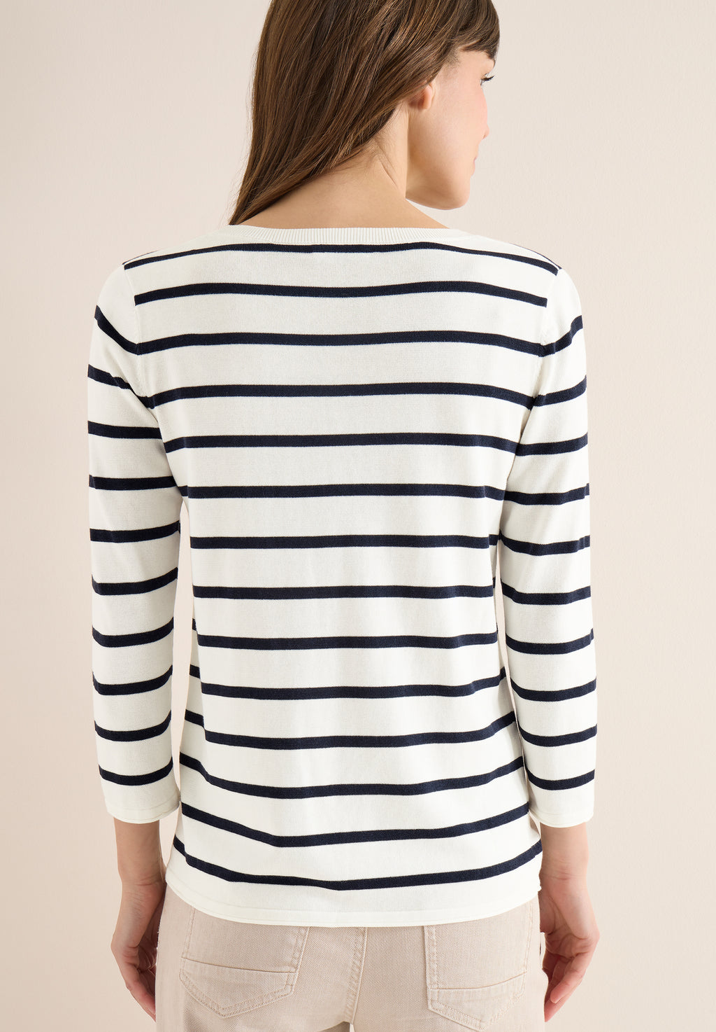 Gestreifter Pullover