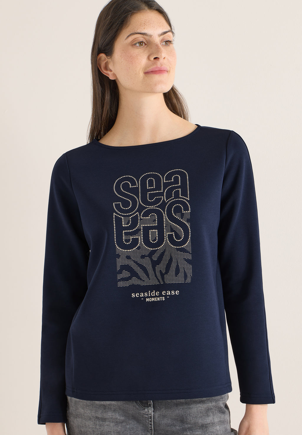Shirt mit Stickerei
