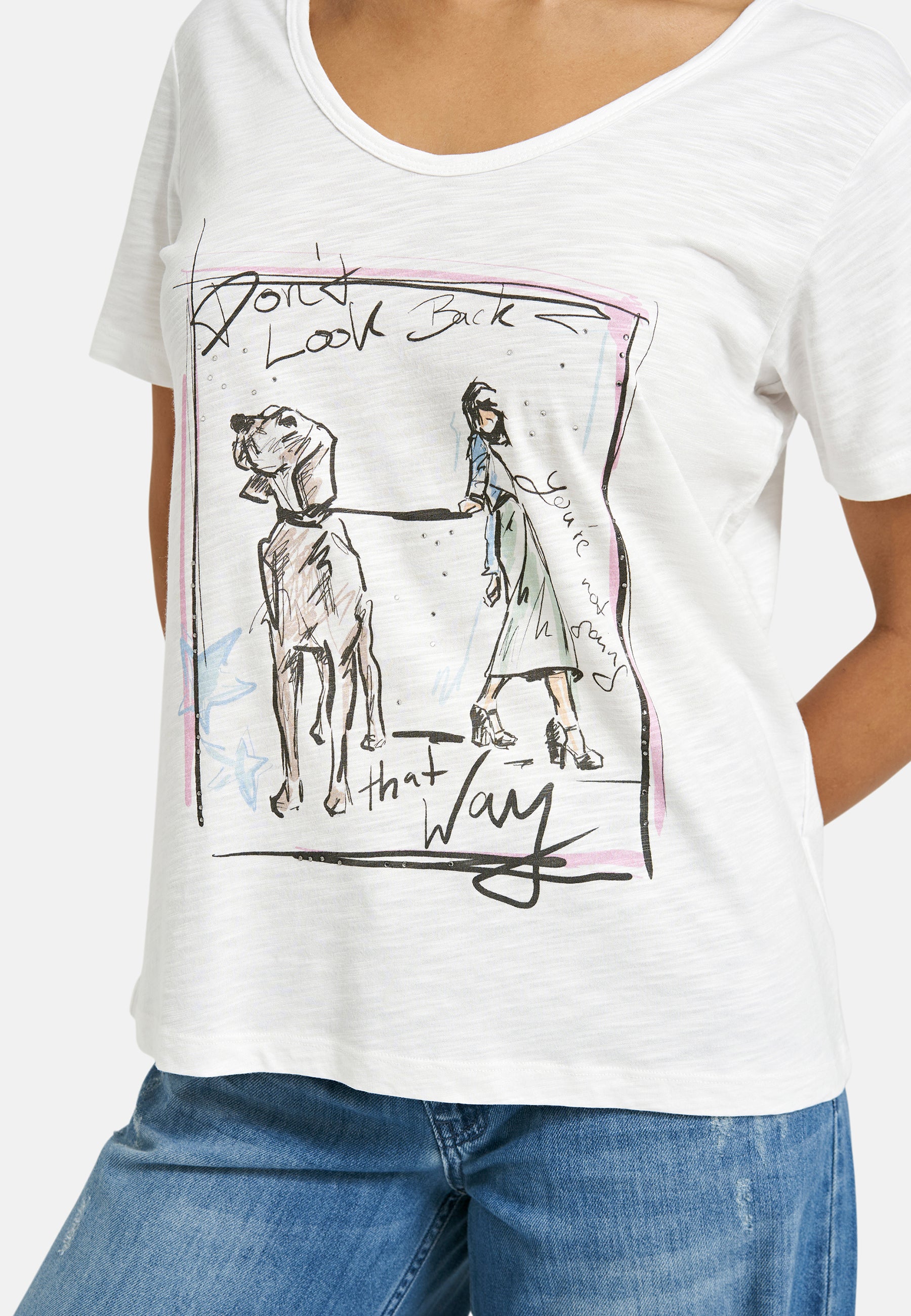 v-neck t-shirt w/ AW 1/4 sleeve