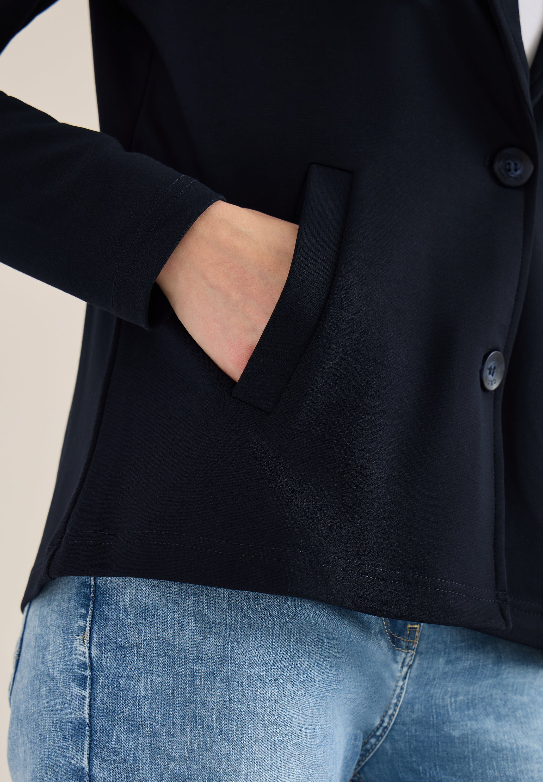 Basic Blazer