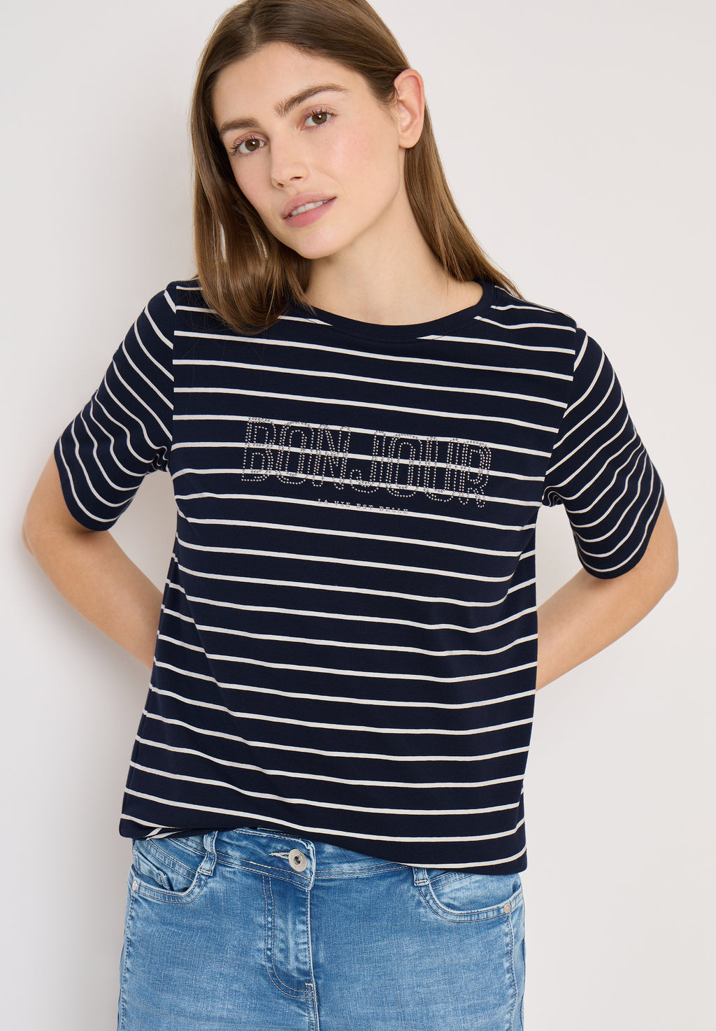 T-Shirt mit Schmuckstein Wording