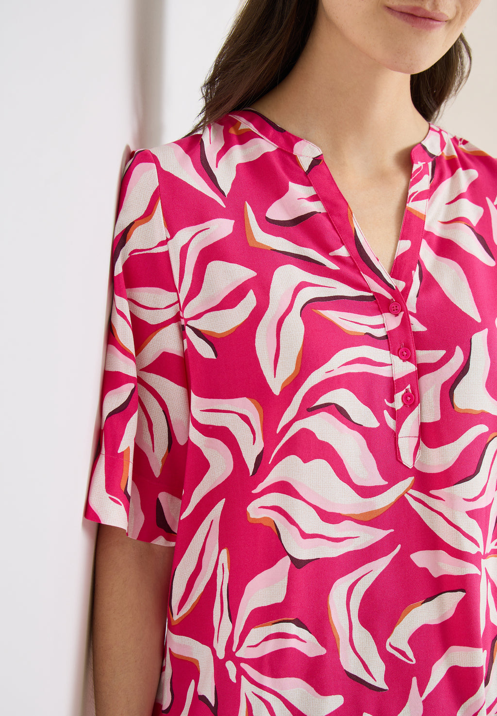 Kurzarm Bluse mit floralem Muster