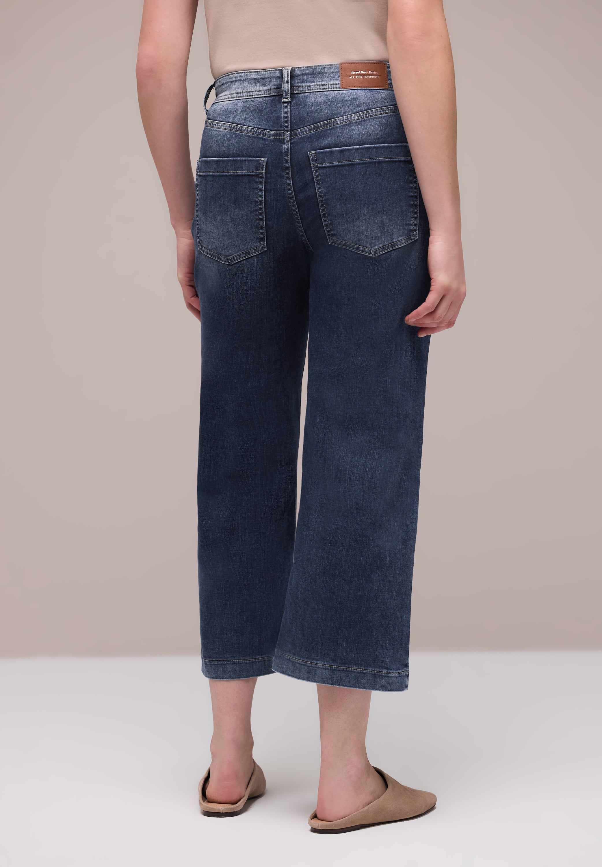 Wide Leg Jeans